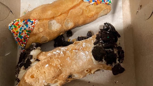 Sprinkle Cannoli.